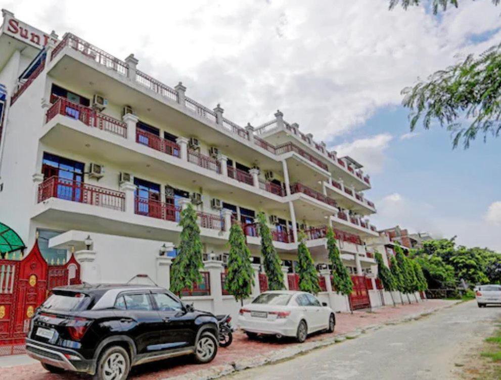 Hotel Sun Haven Greater Noida Luaran gambar
